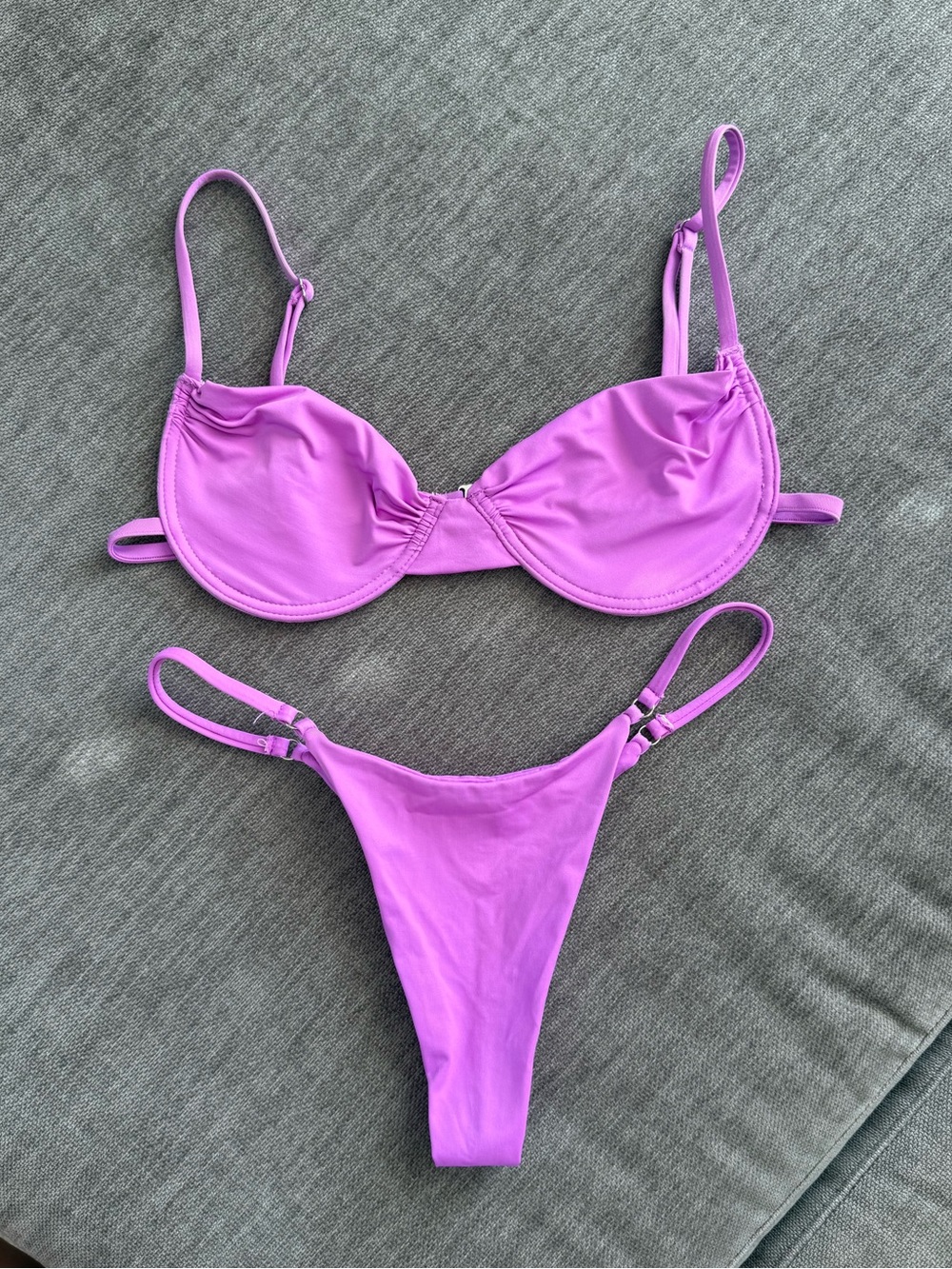 Frankie’s Bikinis Passionfruit Bikini XS - Picture 1 of 4